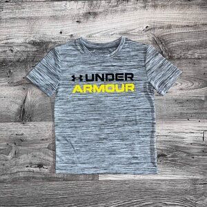 Boys Under Armour Short Sleeve Shirt